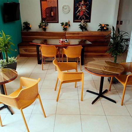 Trebol Amarillo Bed & Breakfast Escazu Ngoại thất bức ảnh