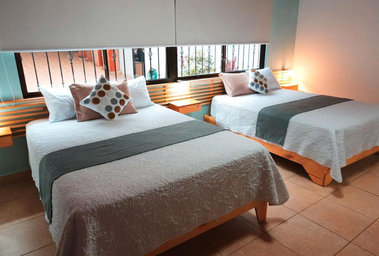 Trebol Amarillo Bed & Breakfast Escazu Ngoại thất bức ảnh
