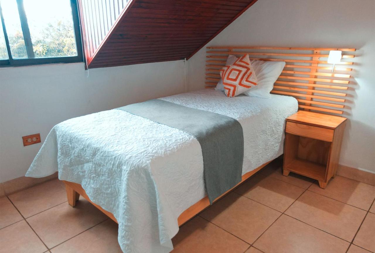 Trebol Amarillo Bed & Breakfast Escazu Ngoại thất bức ảnh