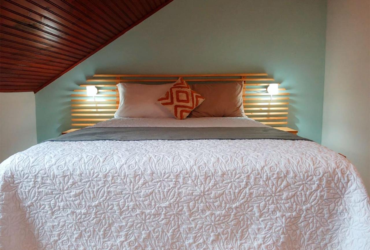 Trebol Amarillo Bed & Breakfast Escazu Ngoại thất bức ảnh