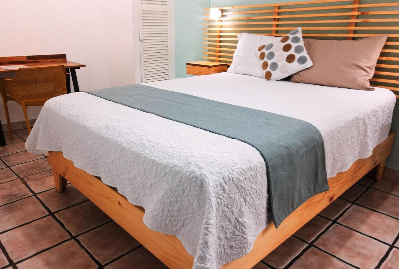 Trebol Amarillo Bed & Breakfast Escazu Ngoại thất bức ảnh